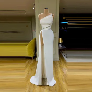 2023 Белые атласные вечерние платья-футляр с высоким разрезом, без рукавов, украшенные кристаллами, Вечерние женские длинные платья без бретелек
