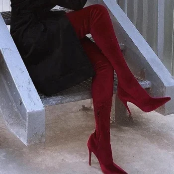 Женские пикантные сапоги 43 размера с острым носком, модные зимние замшевые однотонные женские туфли на высоком каблуке, сапоги выше колена.